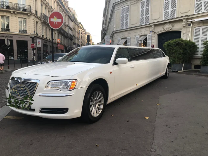 Location limousine chrysler 300 C